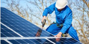 Installation Maintenance Panneaux Solaires Photovoltaïques à Pressins